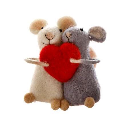 XM2022 Felted Mice W/ Heart