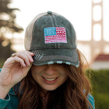 American Flag Trucker Hat - Patriotic Vintage Style