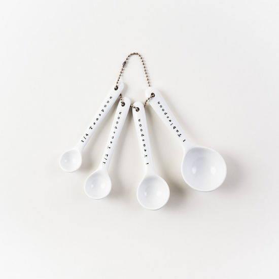 Norpro White Plastic Measuring Spoons (4-Piece) 3041W, 1 - Gerbes